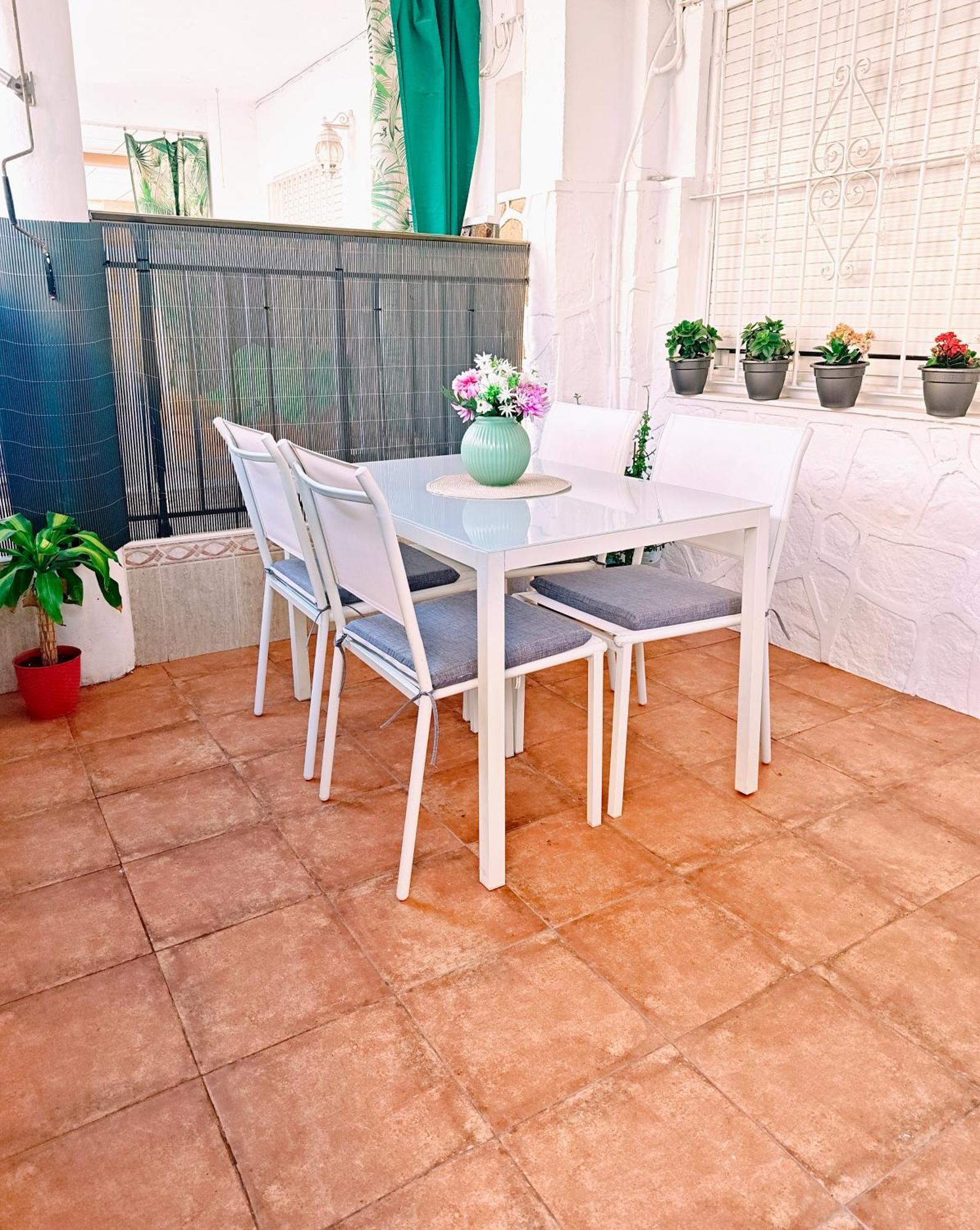 Villa La Casita, A 2 Min A Pie De La Playa! à Santa Pola Extérieur photo